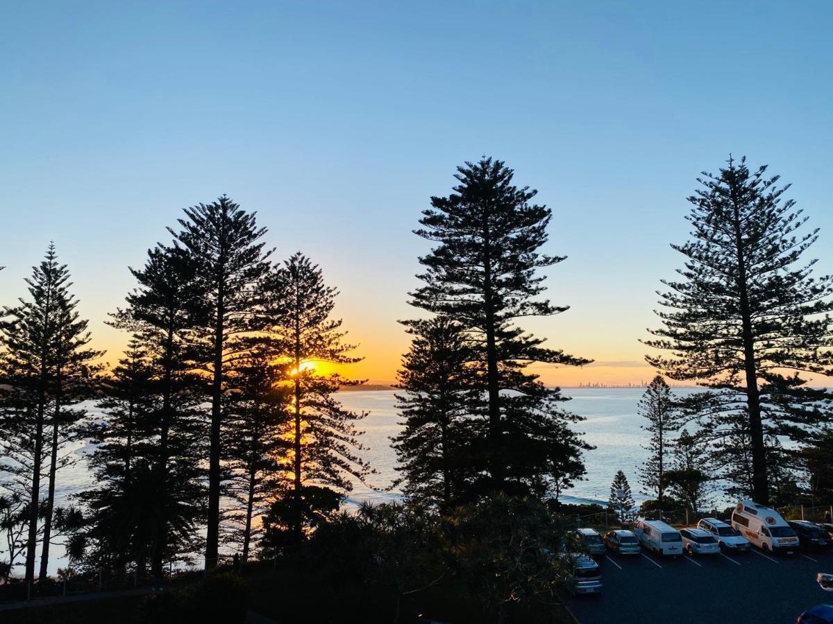 Rainbow Bay Beachhouse Coolangatta Exterior foto